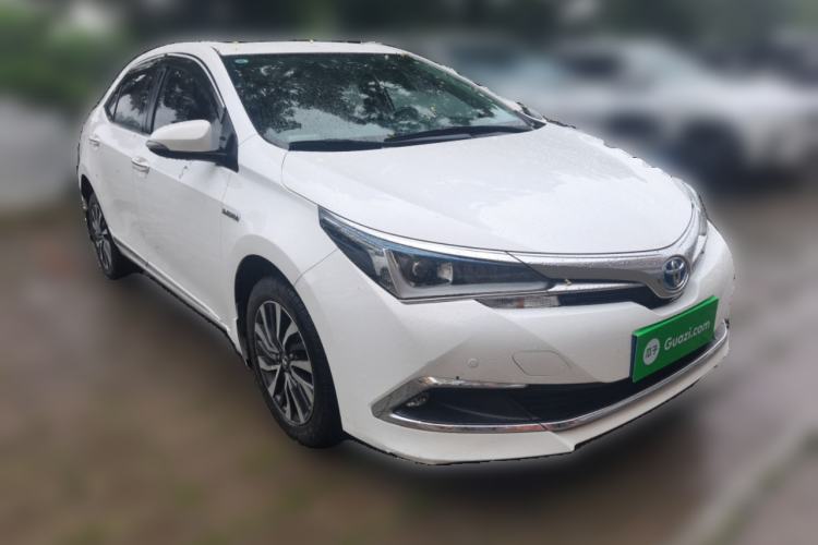 Used Toyota Corolla 2016 Dual-Engine 1.8L E-CVT Elite Edition Front Right 45 Deg