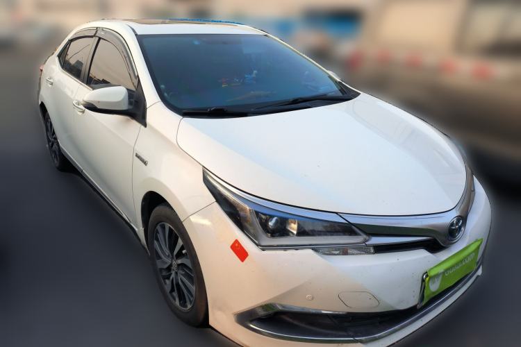 Used Toyota Corolla 2016 Dual-Engine 1.8L E-CVT Elite Edition Front Right 45 Deg