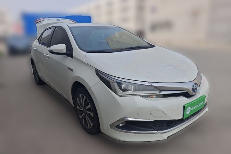 Used Toyota Corolla 2016 Dual-Engine 1.8L E-CVT Elite Edition Front Right 45 Deg