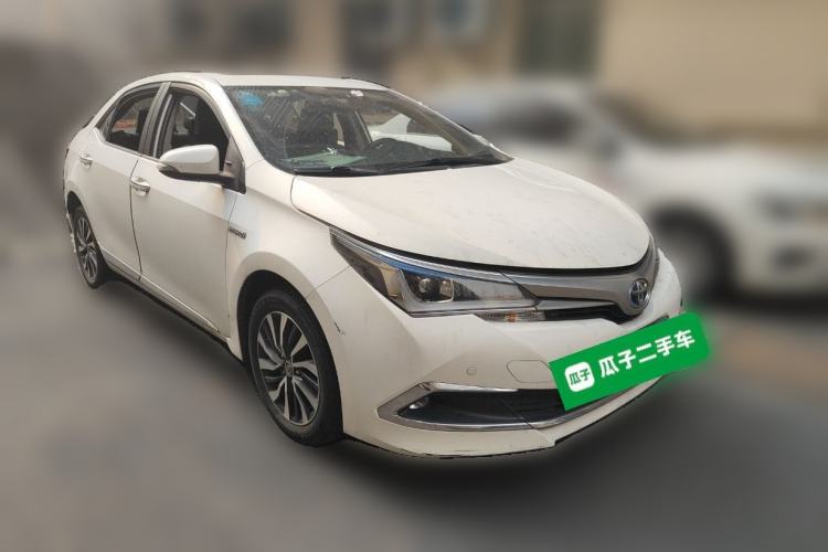 Used Toyota Corolla 2016 Dual-Engine 1.8L E-CVT Elite Edition Front Right 45 Deg