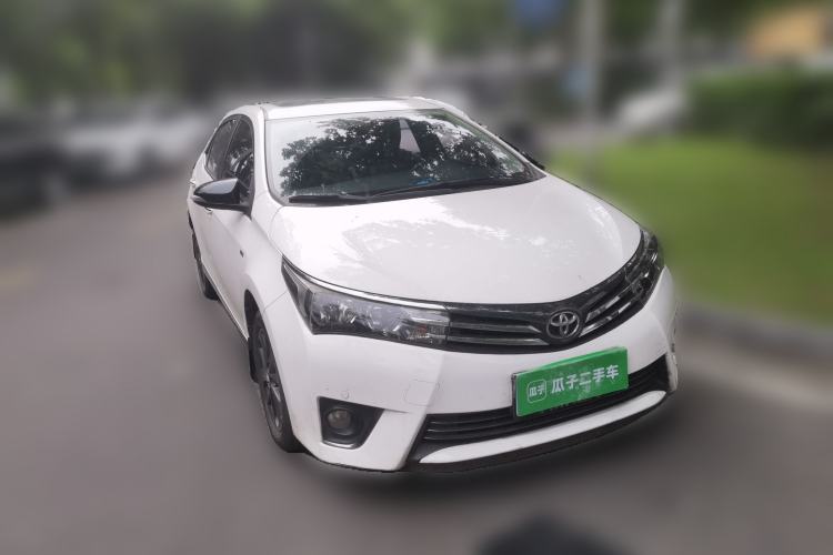 Used Toyota Corolla 2016 1.6L CVT GL-i Cool Edition Front Right 45 Deg