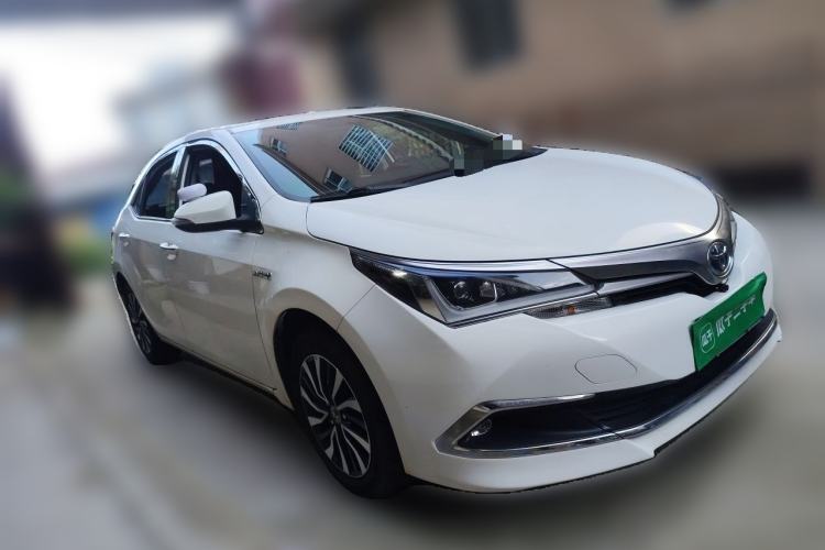 Used Toyota Corolla 2016 Dual-Engine 1.8L E-CVT Leading Edition Front Right 45 Deg