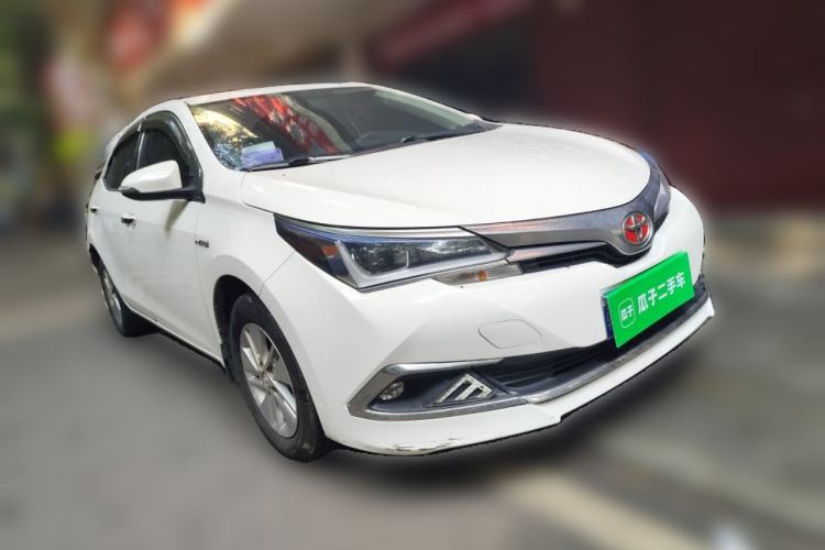 Used Toyota Corolla 2016 Dual-Engine 1.8L E-CVT Pioneer Edition Front Right 45 Deg