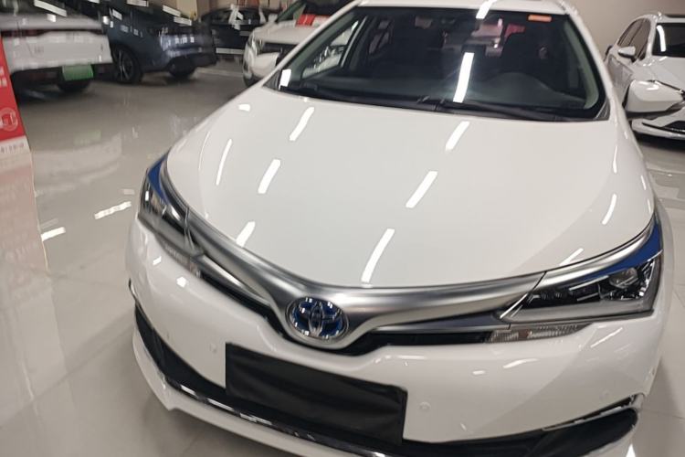 Used Toyota Corolla 2016 Dual-Engine 1.8L E-CVT Elite Edition Front