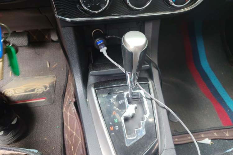 Used Toyota Corolla 2016 1.6L CVT GL-i Cool Edition Gear Lever
