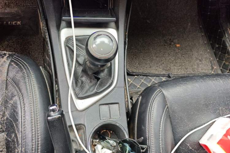 Used Toyota Corolla 2016 1.6L Manual GL-i Cool Edition Gear Lever
