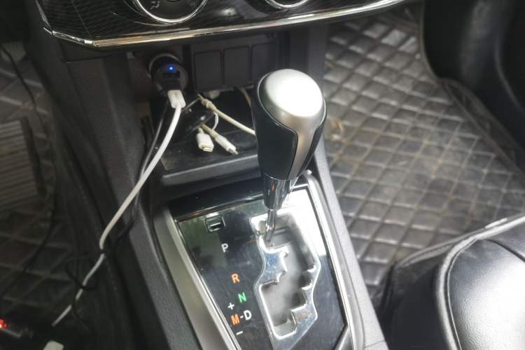 Used Toyota Corolla 2016 1.6L CVT GL-i Cool Edition Gear Lever