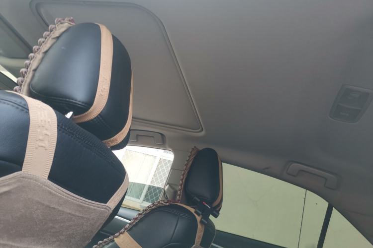 Used Toyota Corolla 2016 1.6L CVT GL-i Cool Edition Headliner