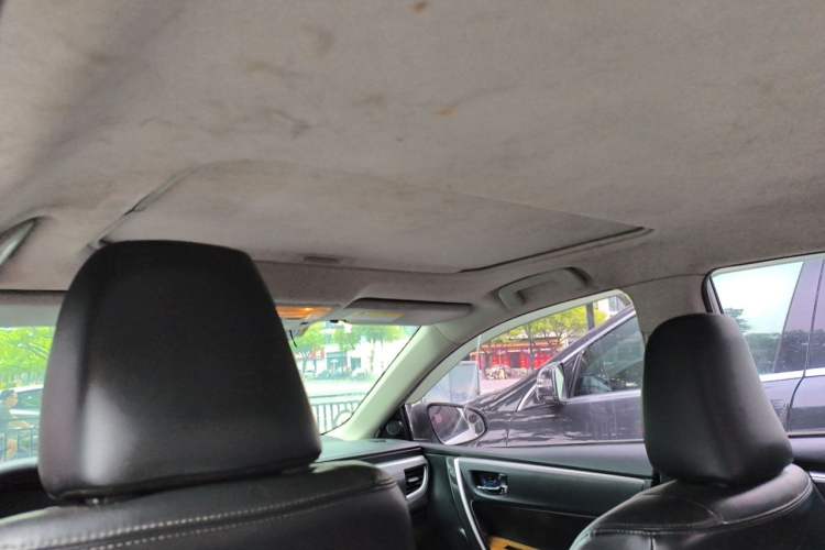 Used Toyota Corolla 2016 1.6L CVT GL-i Cool Edition Headliner