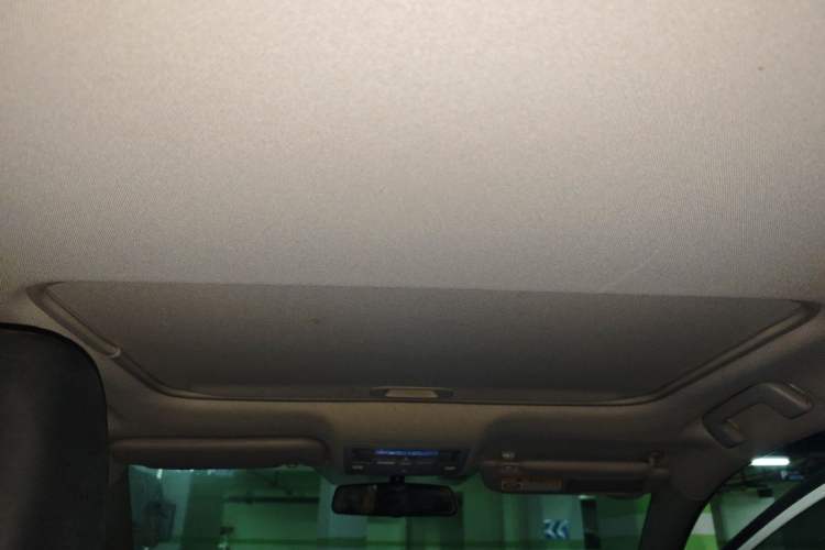 Used Toyota Corolla 2016 Dual-Engine 1.8L E-CVT Elite Edition Headliner
