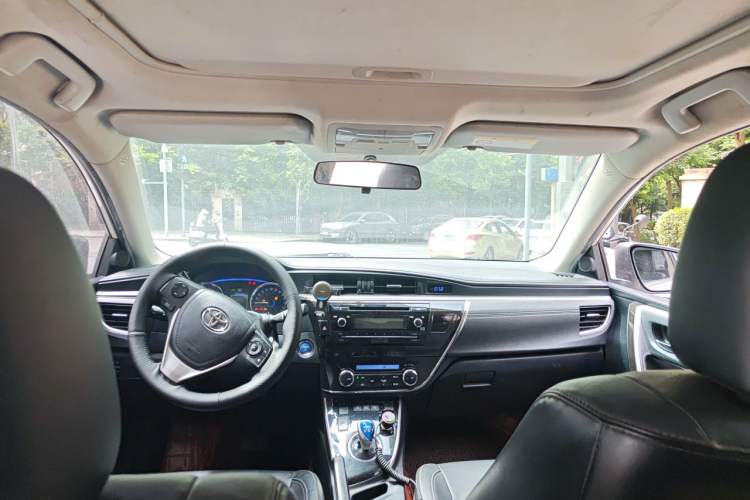 Used Toyota Corolla 2016 Dual-Engine 1.8L E-CVT Elite Edition Headliner