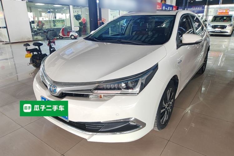 Used Toyota Corolla 2016 Dual-Engine 1.8L E-CVT Elite Edition Guazi used car, China used car export, Used car for sale, Used  cars, Cheapest cars for sale