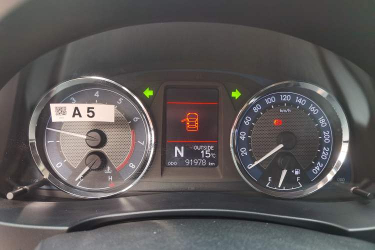 Used Toyota Corolla 2016 1.6L CVT GL-i Cool Edition Instrument Cluster