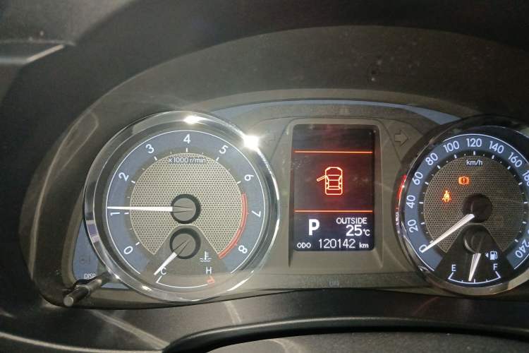 Used Toyota Corolla 2016 1.6L CVT GL-i Cool Edition Instrument Cluster