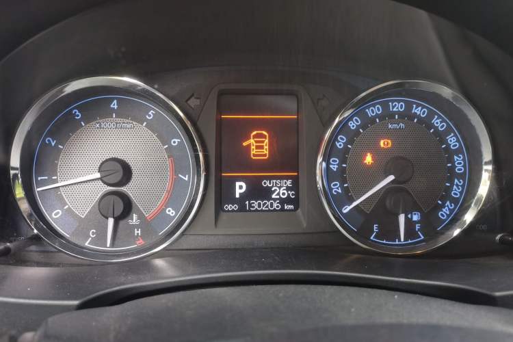 Used Toyota Corolla 2016 1.6L CVT GL-i Cool Edition Instrument Cluster