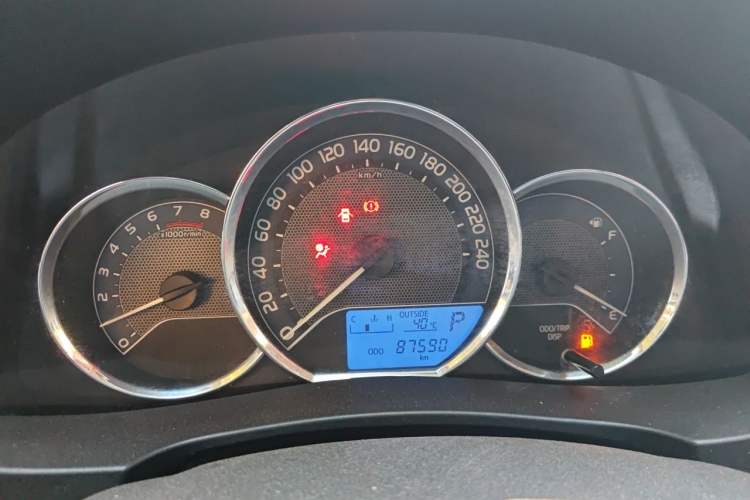 Used Toyota Corolla 2016 1.6L CVT GL-i Cool Edition Instrument Cluster