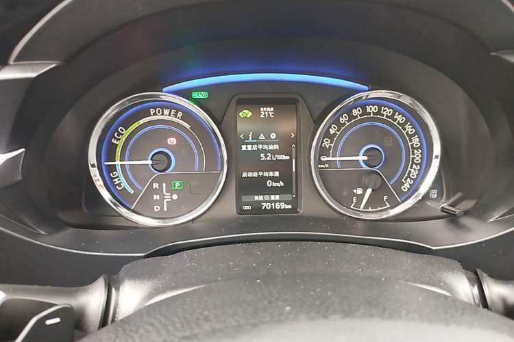 Used Toyota Corolla 2016 Dual-Engine 1.8L E-CVT Elite Edition Instrument Cluster