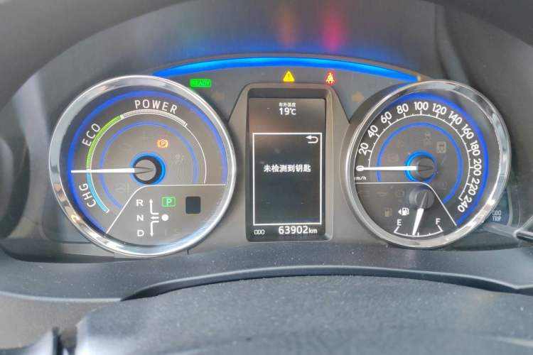 Used Toyota Corolla 2016 Dual-Engine 1.8L E-CVT Elite Edition Instrument Cluster