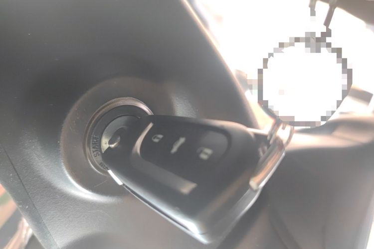 Used Toyota Corolla 2016 1.6L CVT GL-i Cool Edition Interior 1