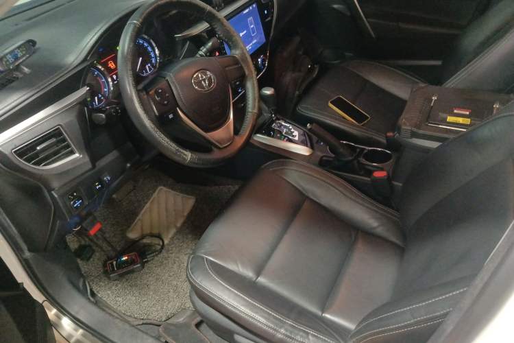 Used Toyota Corolla 2016 1.6L CVT GL-i Cool Edition Left Front Seat