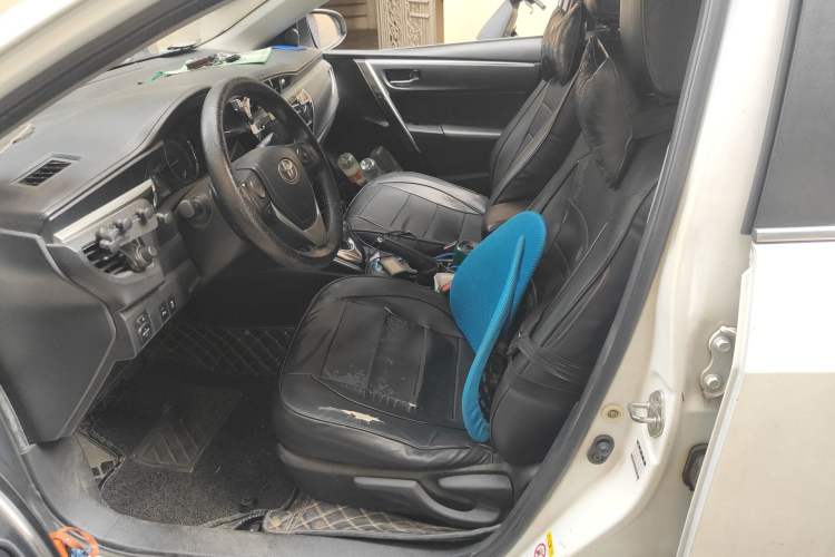 Used Toyota Corolla 2016 Dual-Engine 1.8L E-CVT Elite Edition Left Front Seat