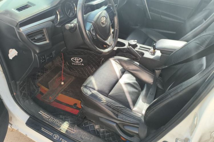 Used Toyota Corolla 2016 1.6L CVT GL-i Cool Edition Left Front Seat
