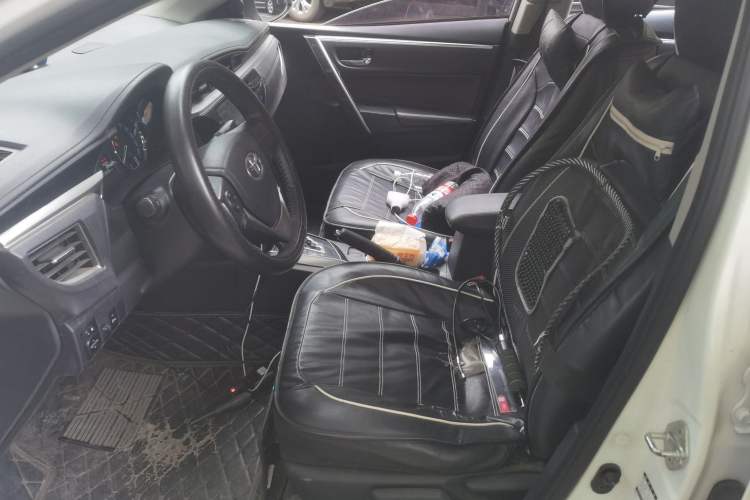 Used Toyota Corolla 2016 1.6L CVT GL-i Cool Edition Left Front Seat