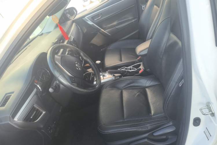Used Toyota Corolla 2016 1.6L CVT GL-i Cool Edition Left Front Seat