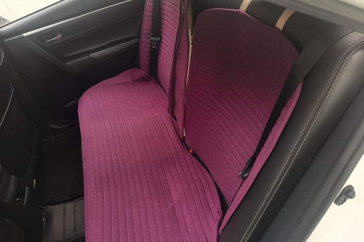 Used Toyota Corolla 2016 Dual-Engine 1.8L E-CVT Elite Edition Left Rear Seat