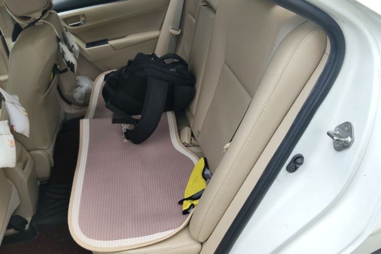 Used Toyota Corolla 2016 Dual-Engine 1.8L E-CVT Elite Edition Left Rear Seat
