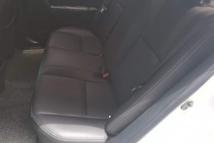 Used Toyota Corolla 2016 Dual-Engine 1.8L E-CVT Leading Edition Left Rear Seat
