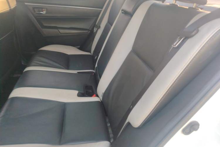 Used Toyota Corolla 2016 1.6L CVT GL-i Cool Edition Left Rear Seat