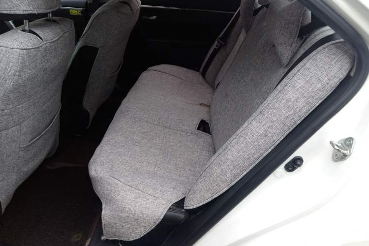 Used Toyota Corolla 2016 Dual-Engine 1.8L E-CVT Pioneer Edition Left Rear Seat