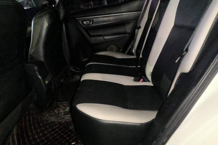 Used Toyota Corolla 2016 1.6L CVT GL-i Cool Edition Left Rear Seat