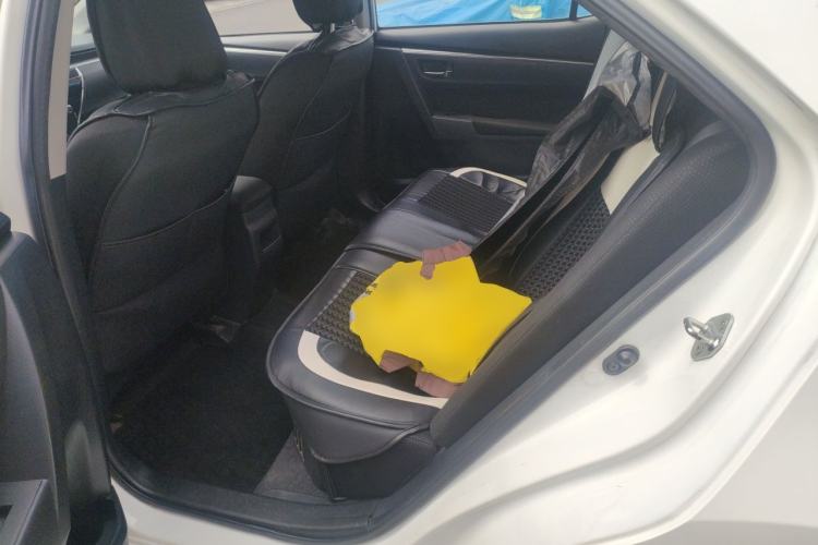 Used Toyota Corolla 2016 Dual-Engine 1.8L E-CVT Leading Edition Left Rear Seat