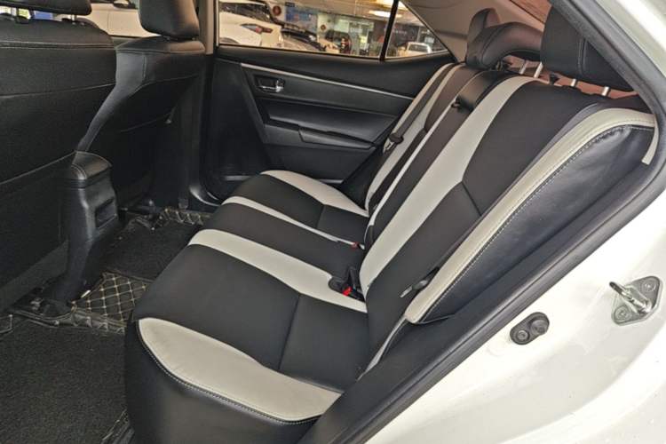 Used Toyota Corolla 2016 1.6L CVT GL-i Cool Edition Left Rear Seat