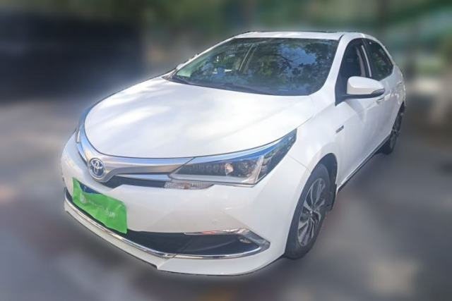Ojetý Toyota Corolla 2016 Dual-Engine 1.8L E-CVT Elite Edition