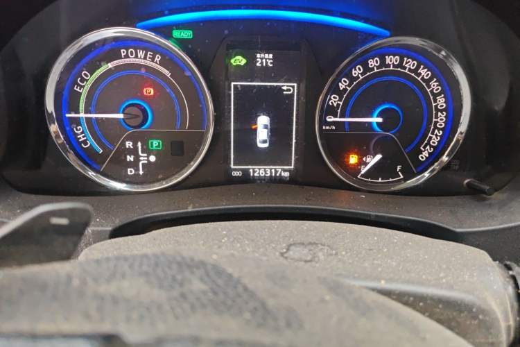 Used Toyota Corolla 2016 Dual-Engine 1.8L E-CVT Pioneer Edition Odometer Close Up
