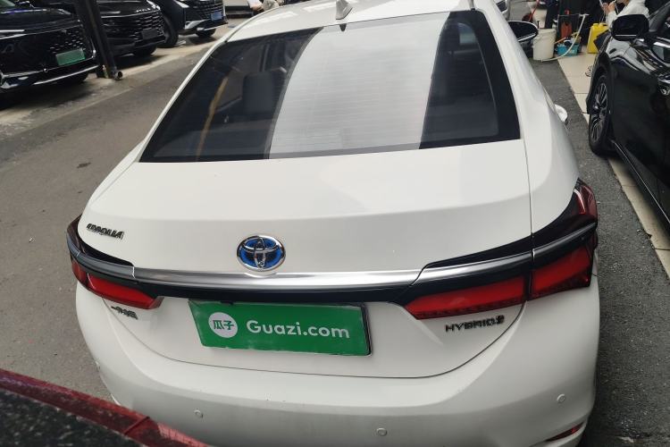 Used Toyota Corolla 2016 Dual-Engine 1.8L E-CVT Elite Edition Rear