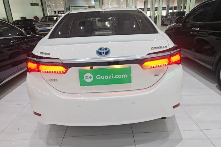 Used Toyota Corolla 2016 Dual-Engine 1.8L E-CVT Elite Edition Rear