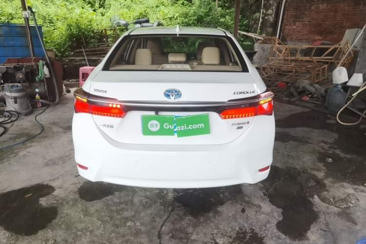 Used Toyota Corolla 2016 Dual-Engine 1.8L E-CVT Elite Edition Rear
