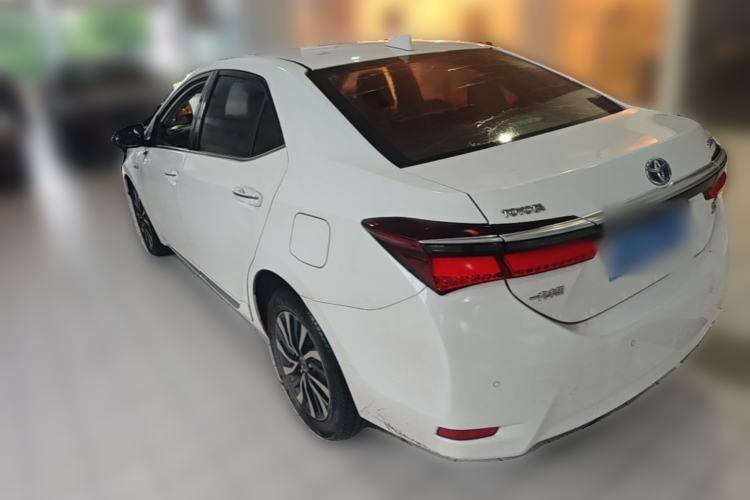 Used Toyota Corolla 2016 Dual-Engine 1.8L E-CVT Elite Edition Rear Left 45 Deg