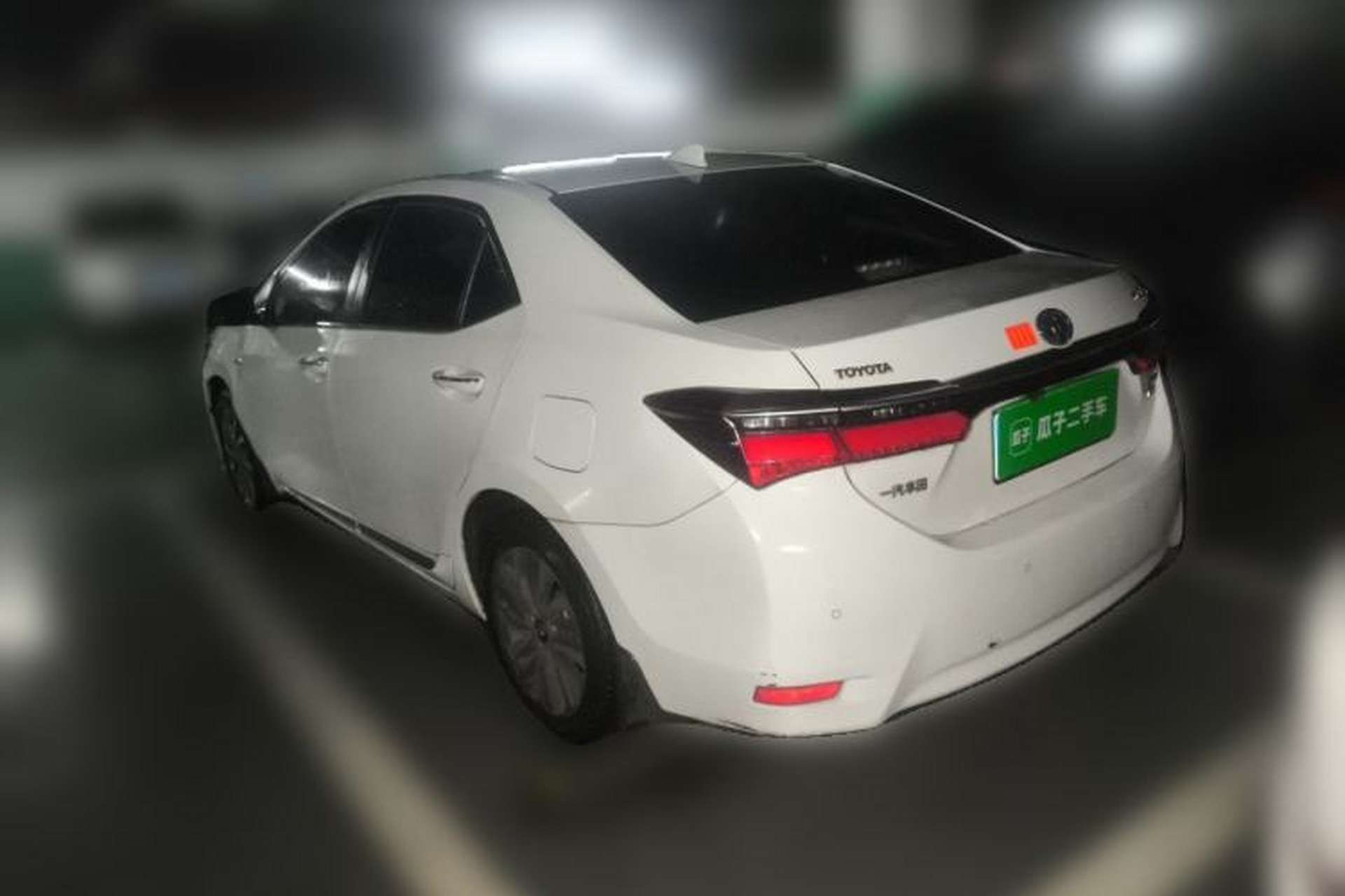 Used Toyota Corolla 2016 Dual-Engine 1.8L E-CVT Elite Edition Rear Left 45 Deg