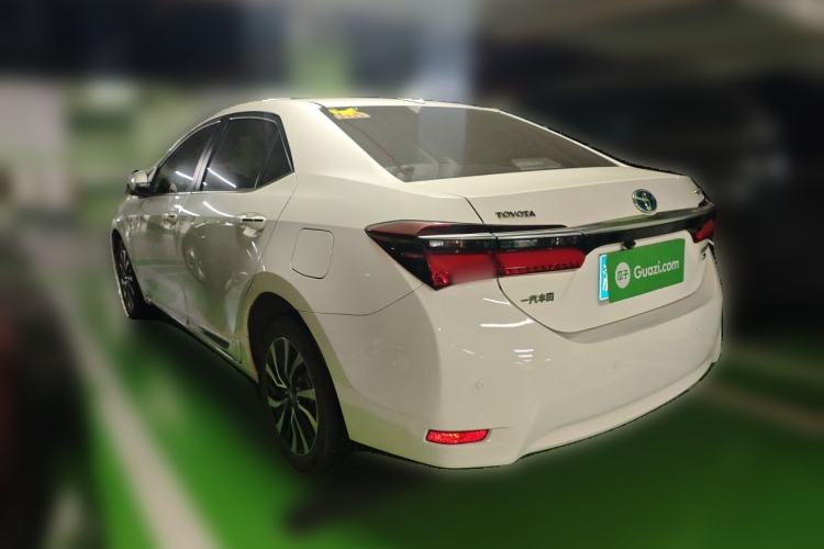 Used Toyota Corolla 2016 Dual-Engine 1.8L E-CVT Elite Edition Rear Left 45 Deg