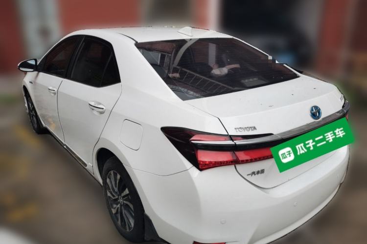 Used Toyota Corolla 2016 Dual-Engine 1.8L E-CVT Elite Edition Rear Left 45 Deg