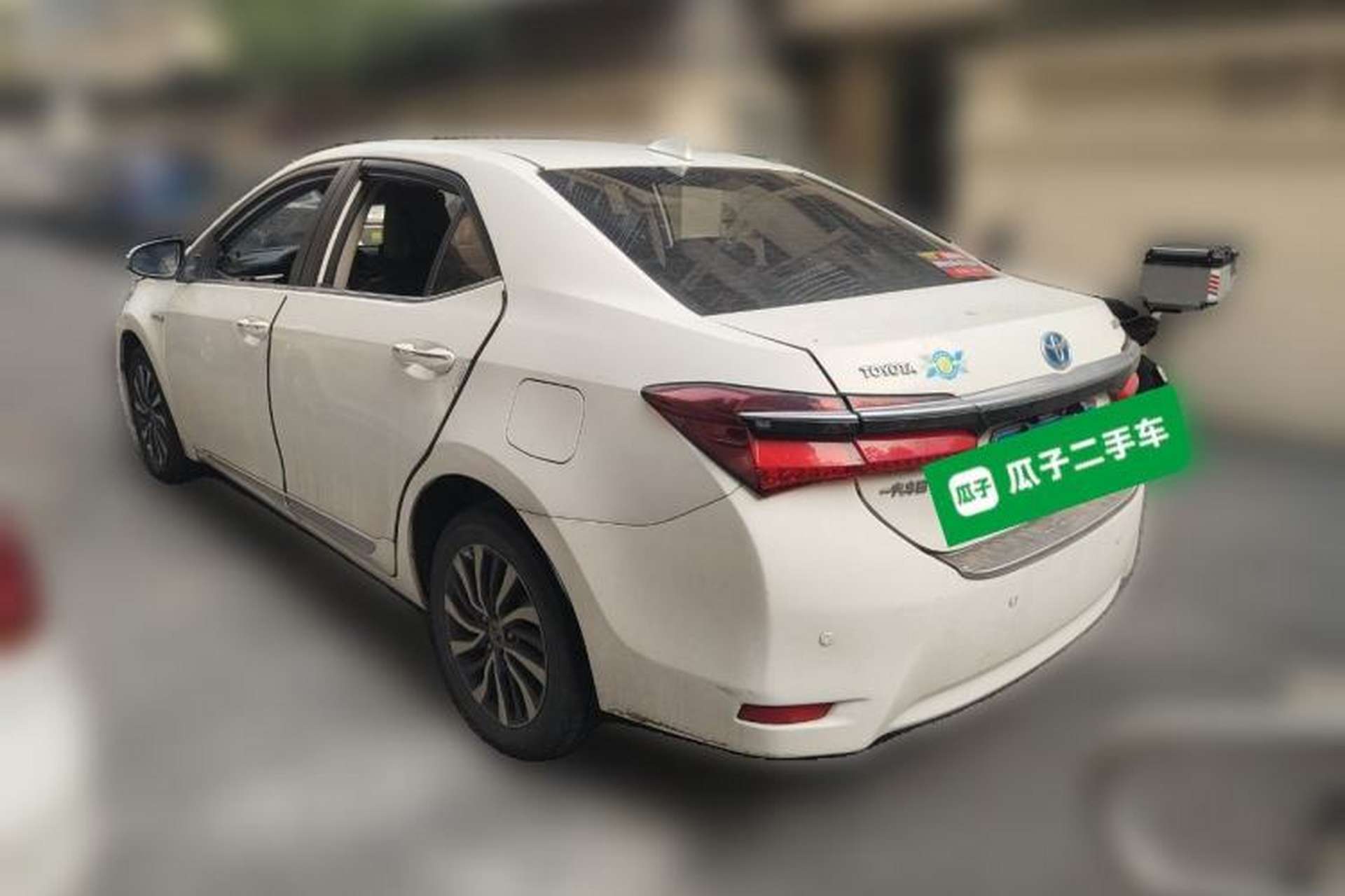 Used Toyota Corolla 2016 Dual-Engine 1.8L E-CVT Elite Edition Rear Left 45 Deg