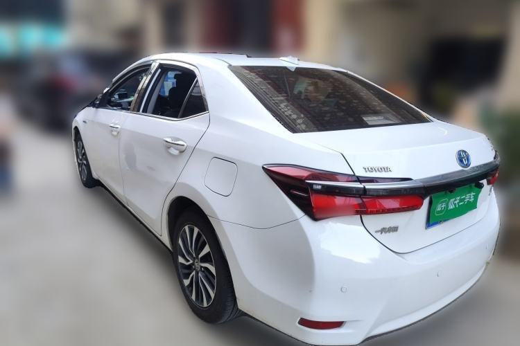 Used Toyota Corolla 2016 Dual-Engine 1.8L E-CVT Leading Edition Rear Left 45 Deg