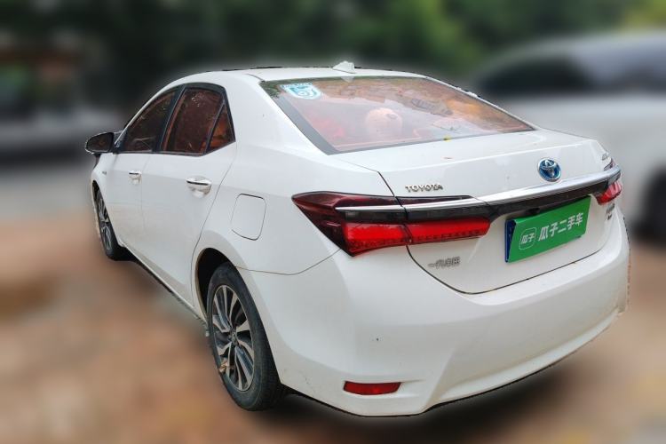Used Toyota Corolla 2016 Dual-Engine 1.8L E-CVT Luxury Edition Rear Left 45 Deg