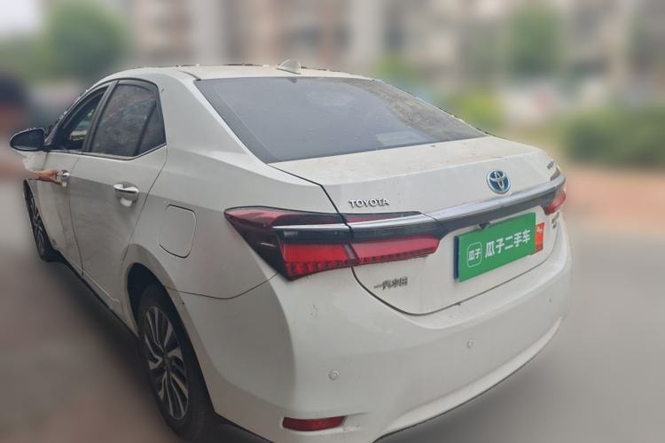 Used Toyota Corolla 2016 Dual-Engine 1.8L E-CVT Elite Edition Rear Left 45 Deg
