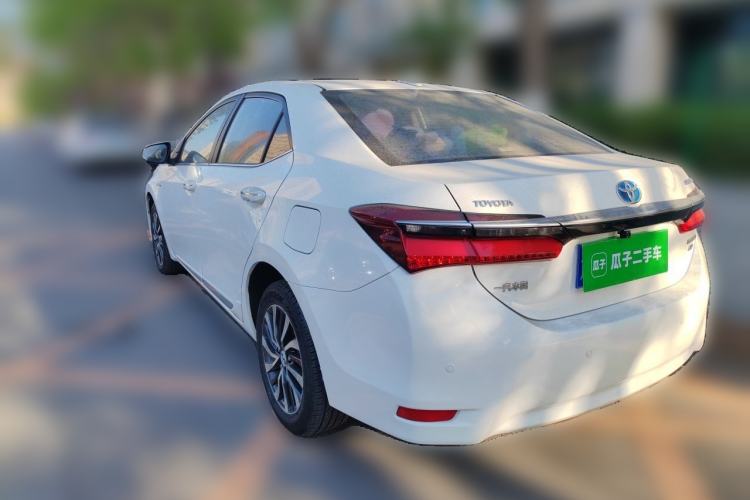 Used Toyota Corolla 2016 Dual-Engine 1.8L E-CVT Elite Edition Rear Left 45 Deg